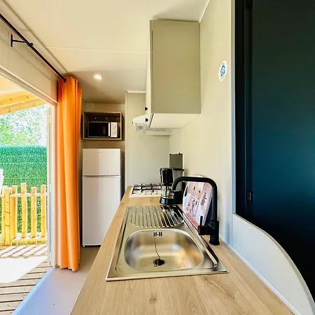 La Dune Campsite 3*