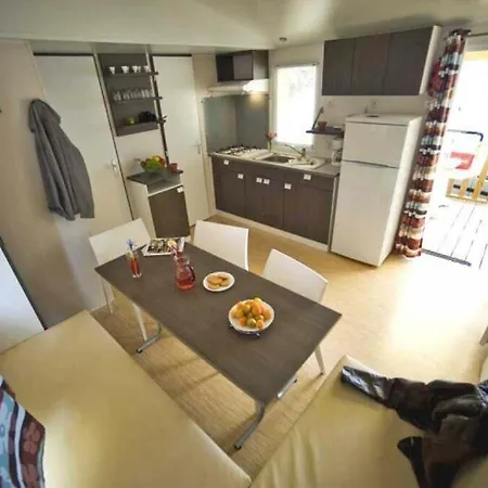 La Dune Camping Vias