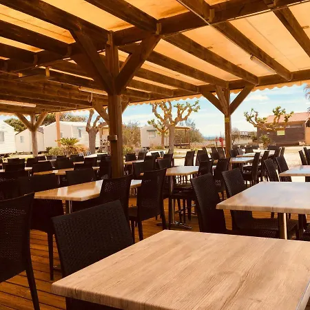 La Dune Camping Vias